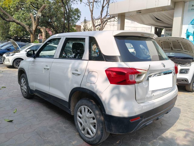 Maruti Suzuki Vitara Brezza LXI Second-hand 2021 Maruti Suzuki Vitara Brezza LXI for sale in Lucknow-3