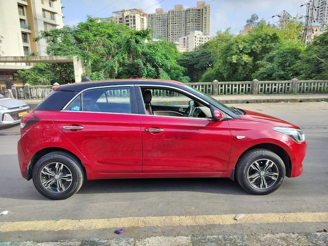 Hyundai i20 Magna 1.2 Second-hand 2015 Hyundai i20 Magna 1.2 for sale in Thane-6