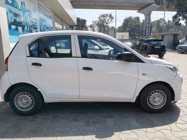 Second-hand 2019 Hyundai Santro Era for sale in Lucknow-4