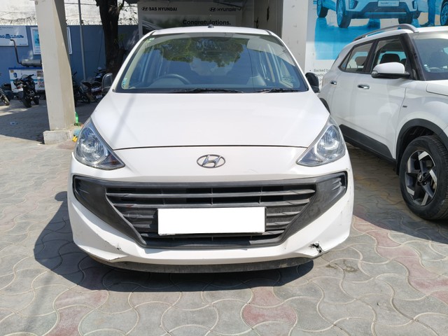 Second-hand 2019 Hyundai Santro Era for sale in Lucknow-3