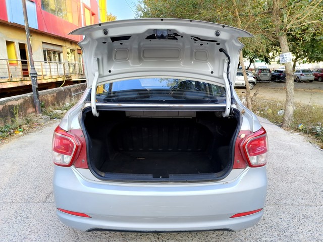 Second-hand 2017 Hyundai Xcent 1.2 Kappa S AT for sale in Faridabad-14