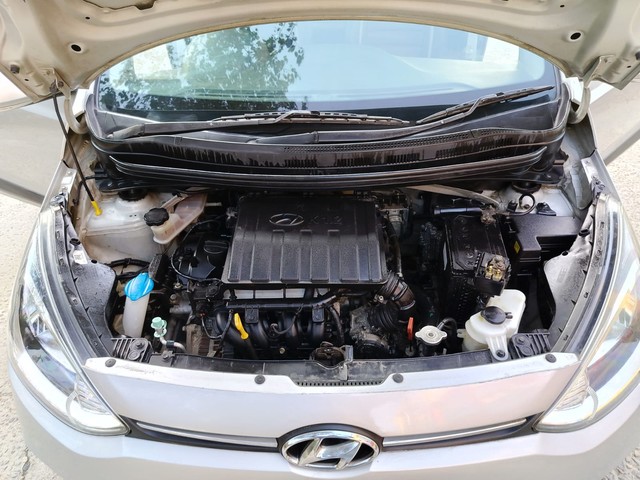 Second-hand 2017 Hyundai Xcent 1.2 Kappa S AT for sale in Faridabad-4