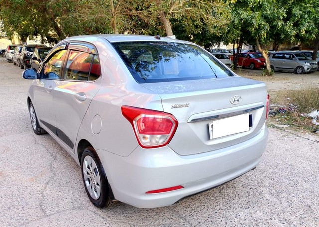 Second-hand 2017 Hyundai Xcent 1.2 Kappa S AT for sale in Faridabad-11