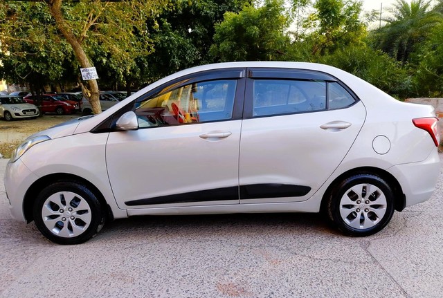 Second-hand 2017 Hyundai Xcent 1.2 Kappa S AT for sale in Faridabad-12