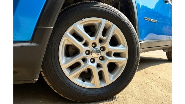 Second-hand 2018 Jeep Compass 2.0 Limited 4X4 for sale in New Delhi-7