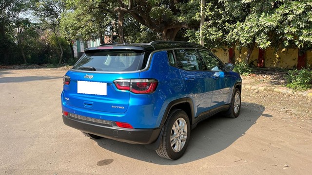 Second-hand 2018 Jeep Compass 2.0 Limited 4X4 for sale in New Delhi-9
