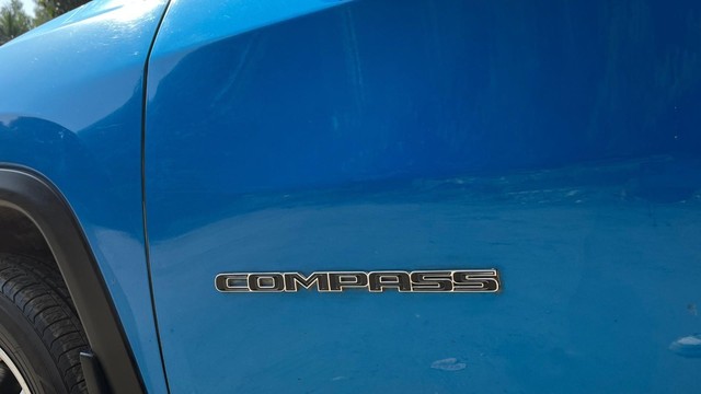 Second-hand 2018 Jeep Compass 2.0 Limited 4X4 for sale in New Delhi-12