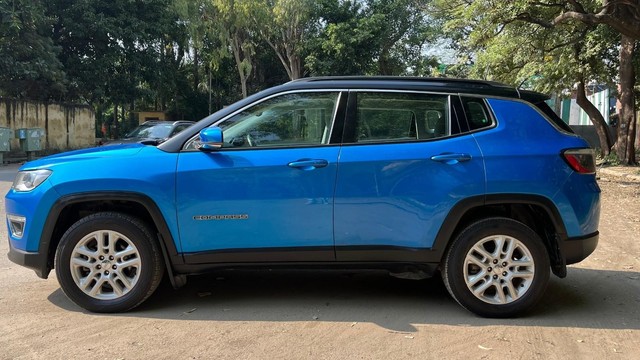 Second-hand 2018 Jeep Compass 2.0 Limited 4X4 for sale in New Delhi-3
