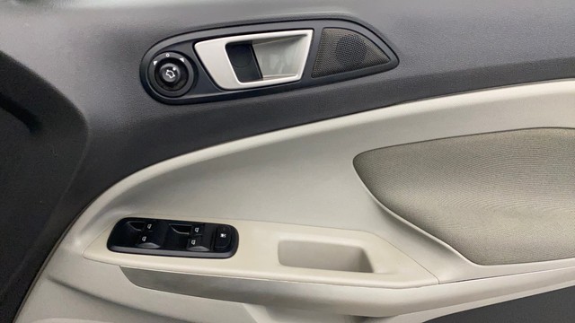 Second-hand 2016 Ford Ecosport 1.5 TDCi Trend BSIV for sale in Lucknow-17