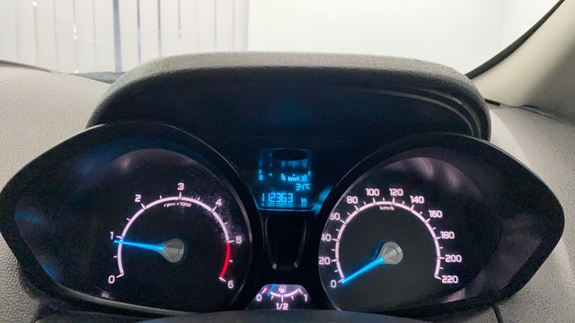 Second-hand 2016 Ford Ecosport 1.5 TDCi Trend BSIV for sale in Lucknow-11