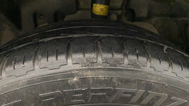 Second-hand 2016 Ford Ecosport 1.5 TDCi Trend BSIV for sale in Lucknow-30