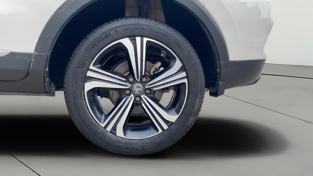 Second-hand 2021 MG Astor Savvy CVT BSVI for sale in Patna-27