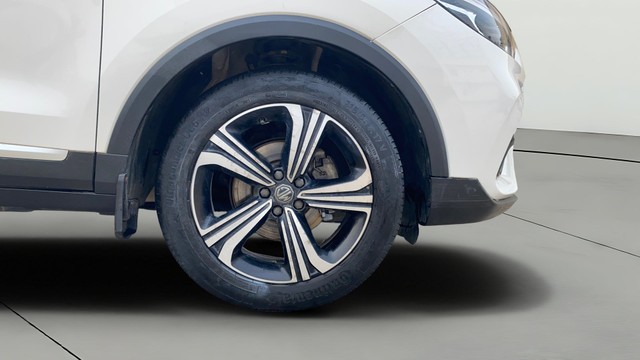 Second-hand 2021 MG Astor Savvy CVT BSVI for sale in Patna-24