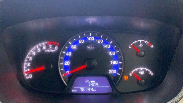 Hyundai Xcent 1.2 VTVT SX Second-hand 2017 Hyundai Xcent 1.2 VTVT SX for sale in Ahmedabad-23