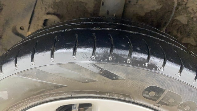 Hyundai Xcent 1.2 VTVT SX Second-hand 2017 Hyundai Xcent 1.2 VTVT SX for sale in Ahmedabad-5