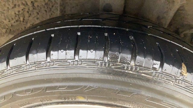 Hyundai Xcent 1.2 VTVT SX Second-hand 2017 Hyundai Xcent 1.2 VTVT SX for sale in Ahmedabad-8