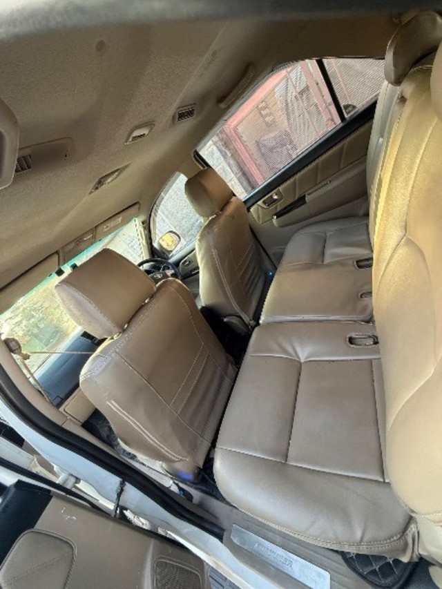 Second-hand 2015 Toyota Fortuner 4x2 Manual for sale in Kharar-7