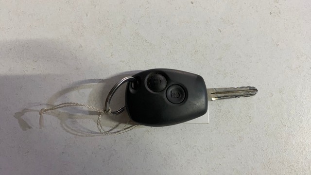 Second-hand 2021 Nissan Kicks 1.5 XV for sale in Gurgaon-21