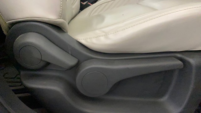 Second-hand 2021 Nissan Kicks 1.5 XV for sale in Gurgaon-18