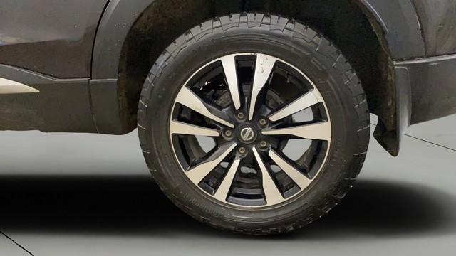 Second-hand 2021 Nissan Kicks 1.5 XV for sale in Gurgaon-26