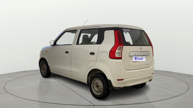 Second-hand 2021 Maruti Suzuki Wagon R CNG LXI for sale in Ahmedabad-4