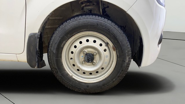 Second-hand 2021 Maruti Suzuki Wagon R CNG LXI for sale in Ahmedabad-23