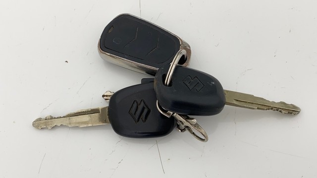 Second-hand 2021 Maruti Suzuki Wagon R CNG LXI for sale in Ahmedabad-21