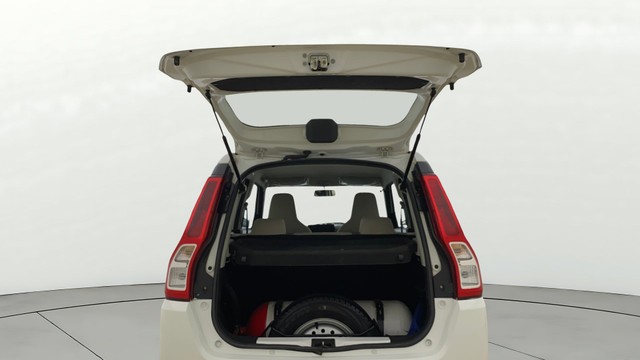 Second-hand 2021 Maruti Suzuki Wagon R CNG LXI for sale in Ahmedabad-20