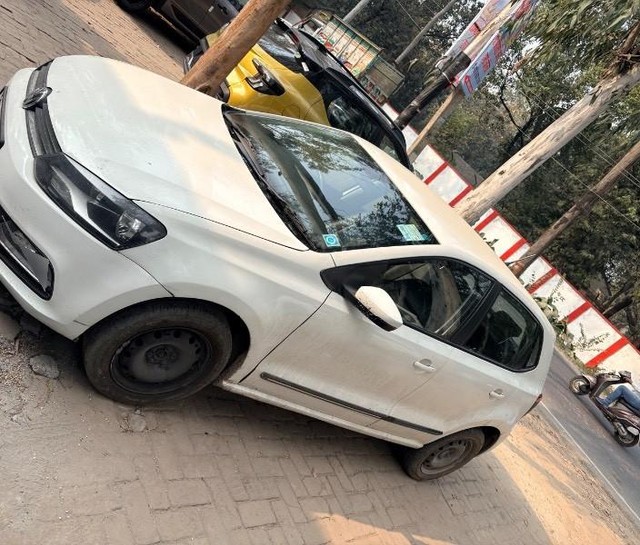 Second-hand 2018 Volkswagen Polo 1.0 MPI Comfortline for sale in Saharanpur (UP)-2