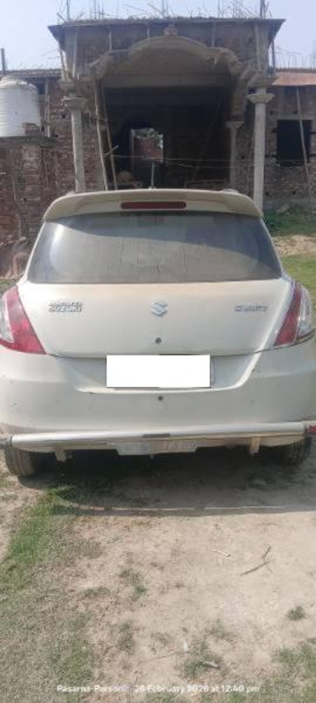 Second-hand 2015 Maruti Suzuki Swift 1.3 DLX for sale in Supaul-3
