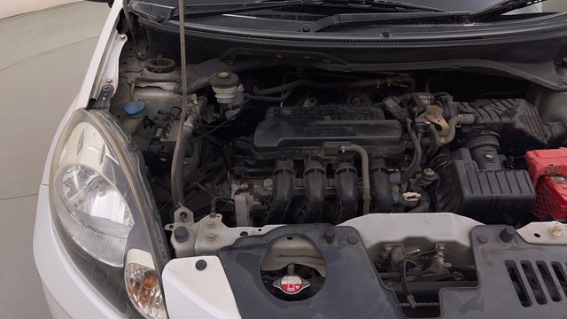 Second-hand 2015 Honda Amaze VX i-VTEC for sale in Mysore-34