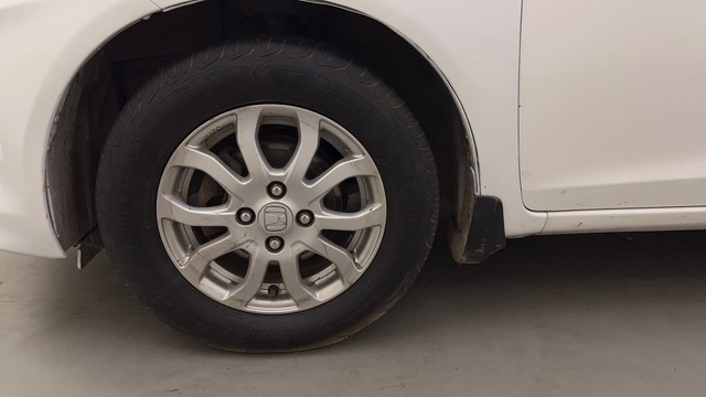 Second-hand 2015 Honda Amaze VX i-VTEC for sale in Mysore-20