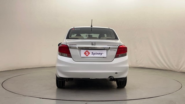 Second-hand 2015 Honda Amaze VX i-VTEC for sale in Mysore-4