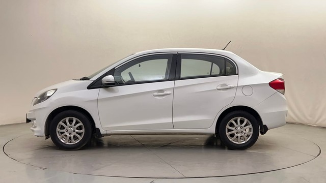 Second-hand 2015 Honda Amaze VX i-VTEC for sale in Mysore-6