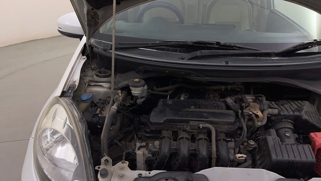 Second-hand 2015 Honda Amaze VX i-VTEC for sale in Mysore-38