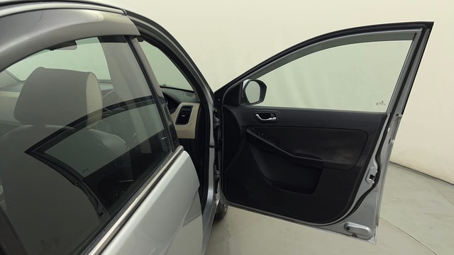 Second-hand 2016 Tata Zest Revotron 1.2 XT for sale in Bangalore-16