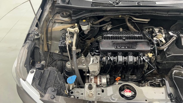 Second-hand 2019 Honda Amaze VX for sale in Kolkata-39