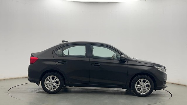 Second-hand 2019 Honda Amaze VX for sale in Kolkata-2