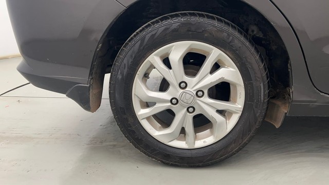 Second-hand 2019 Honda Amaze VX for sale in Kolkata-18