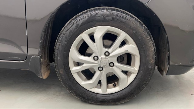 Second-hand 2019 Honda Amaze VX for sale in Kolkata-17