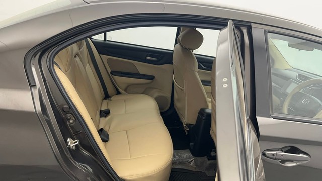 Second-hand 2019 Honda Amaze VX for sale in Kolkata-34
