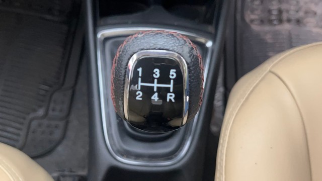 Second-hand 2019 Honda Amaze VX for sale in Kolkata-12