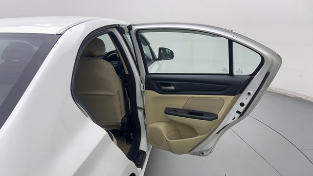 Second-hand 2019 Honda Amaze V Petrol BSIV for sale in New Delhi-35