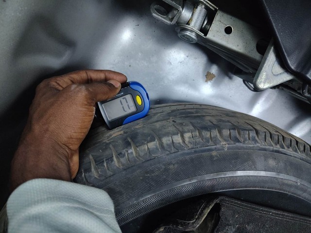 Second-hand 2022 Maruti Suzuki Dzire VXI AMT for sale in Visakhapatnam-21