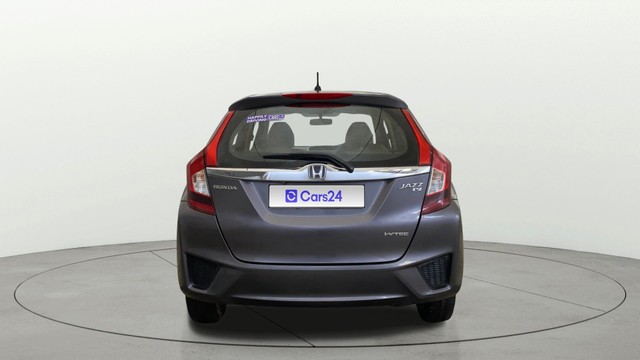 Second-hand 2017 Honda Jazz 1.2 V AT i VTEC for sale in New Delhi-3