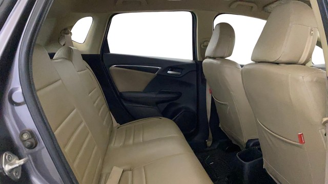 Second-hand 2017 Honda Jazz 1.2 V AT i VTEC for sale in New Delhi-16