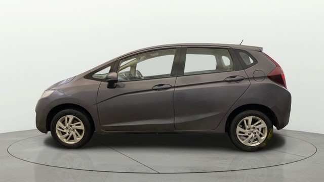 Second-hand 2017 Honda Jazz 1.2 V AT i VTEC for sale in New Delhi-5