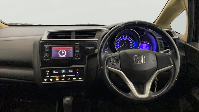 Second-hand 2017 Honda Jazz 1.2 V AT i VTEC for sale in New Delhi-12