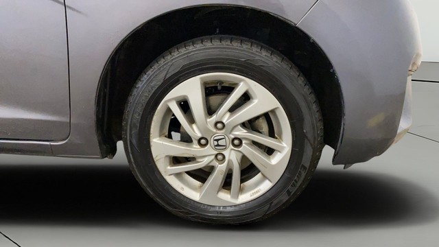 Second-hand 2017 Honda Jazz 1.2 V AT i VTEC for sale in New Delhi-23