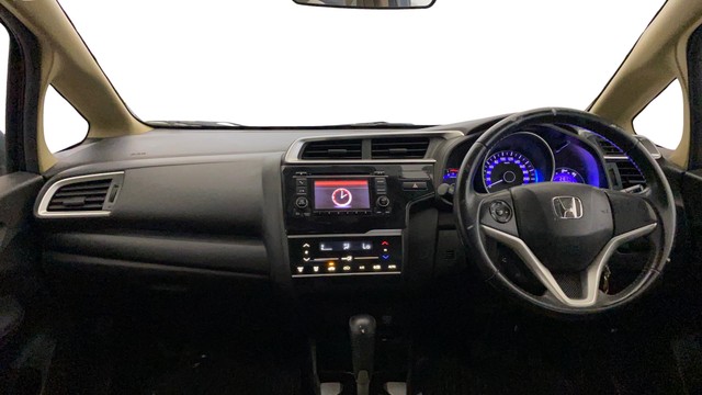 Second-hand 2017 Honda Jazz 1.2 V AT i VTEC for sale in New Delhi-10